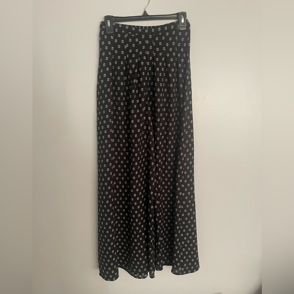 Hollister size small black and white patterned palazzo pants